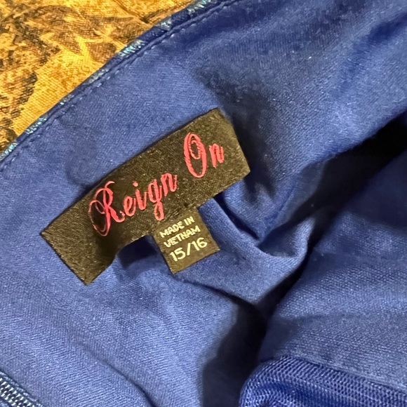 Wedding / Party dress , pictures don’t do it justice ! - Picture 5 of 5